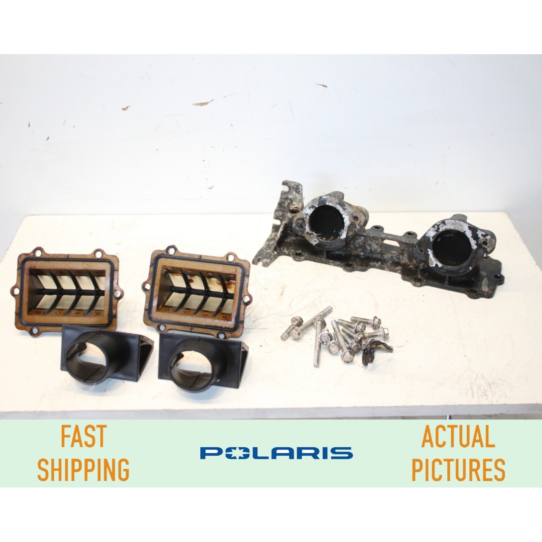 1998 1999 POLARIS SLTH 700 INTAKE MANIFOLD ASSEMBLY M 3377