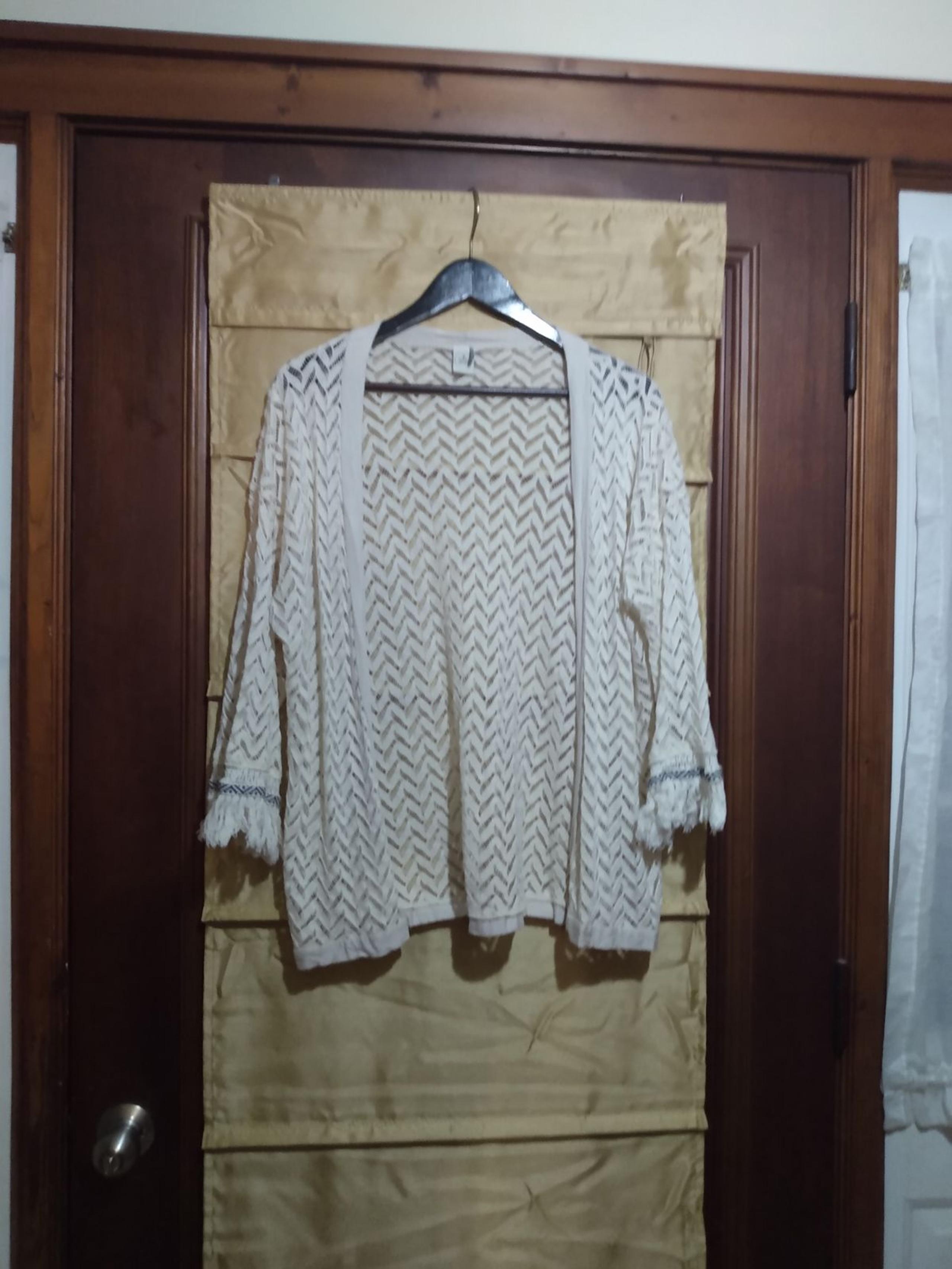 Paper Crane Cream Crochet Kimono Cardiga