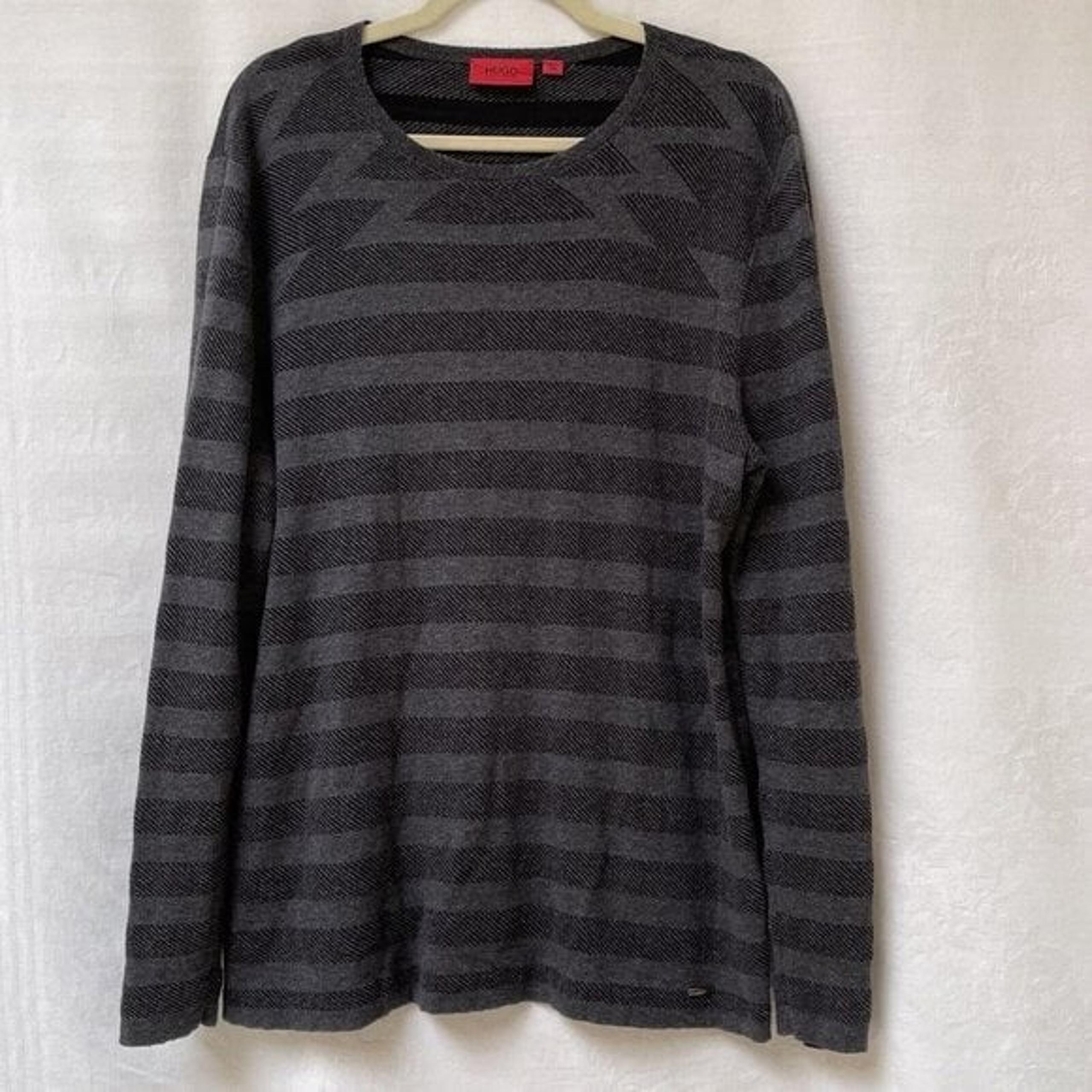Hugo Boss Sweater Mens XL Gray Black Striped Crew Neck Silk Cashmere Pullover