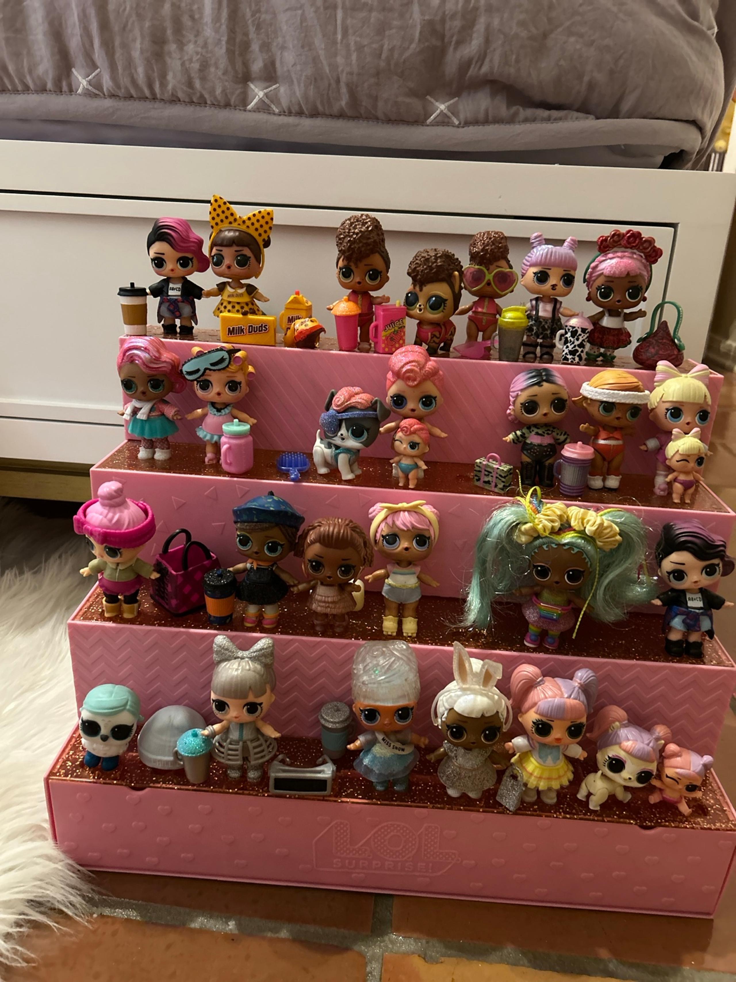 Lol Surprise playset, and storage organizer