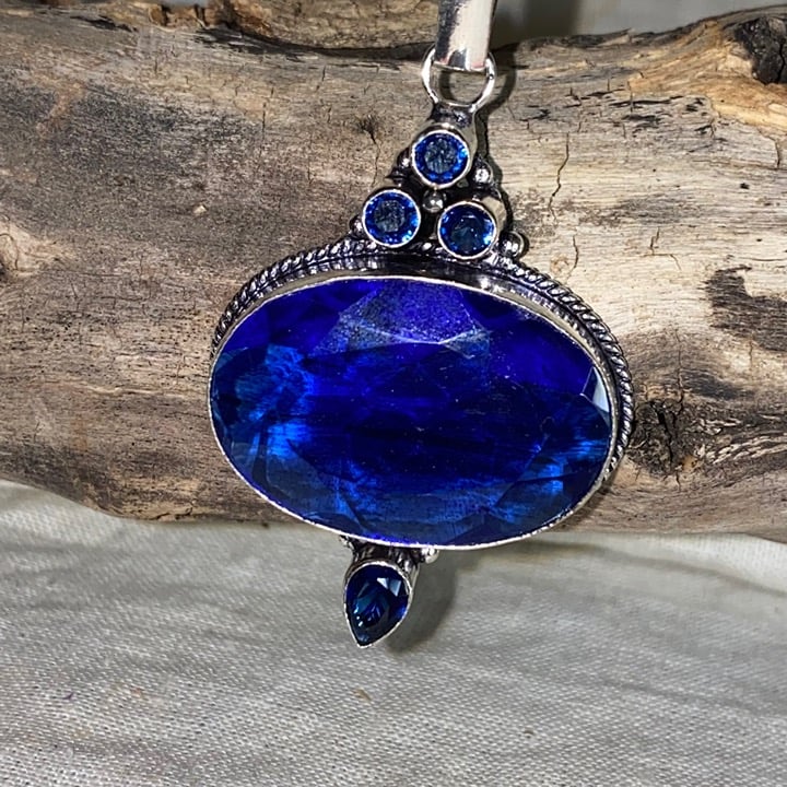London Blue multi-gem statement Pendant