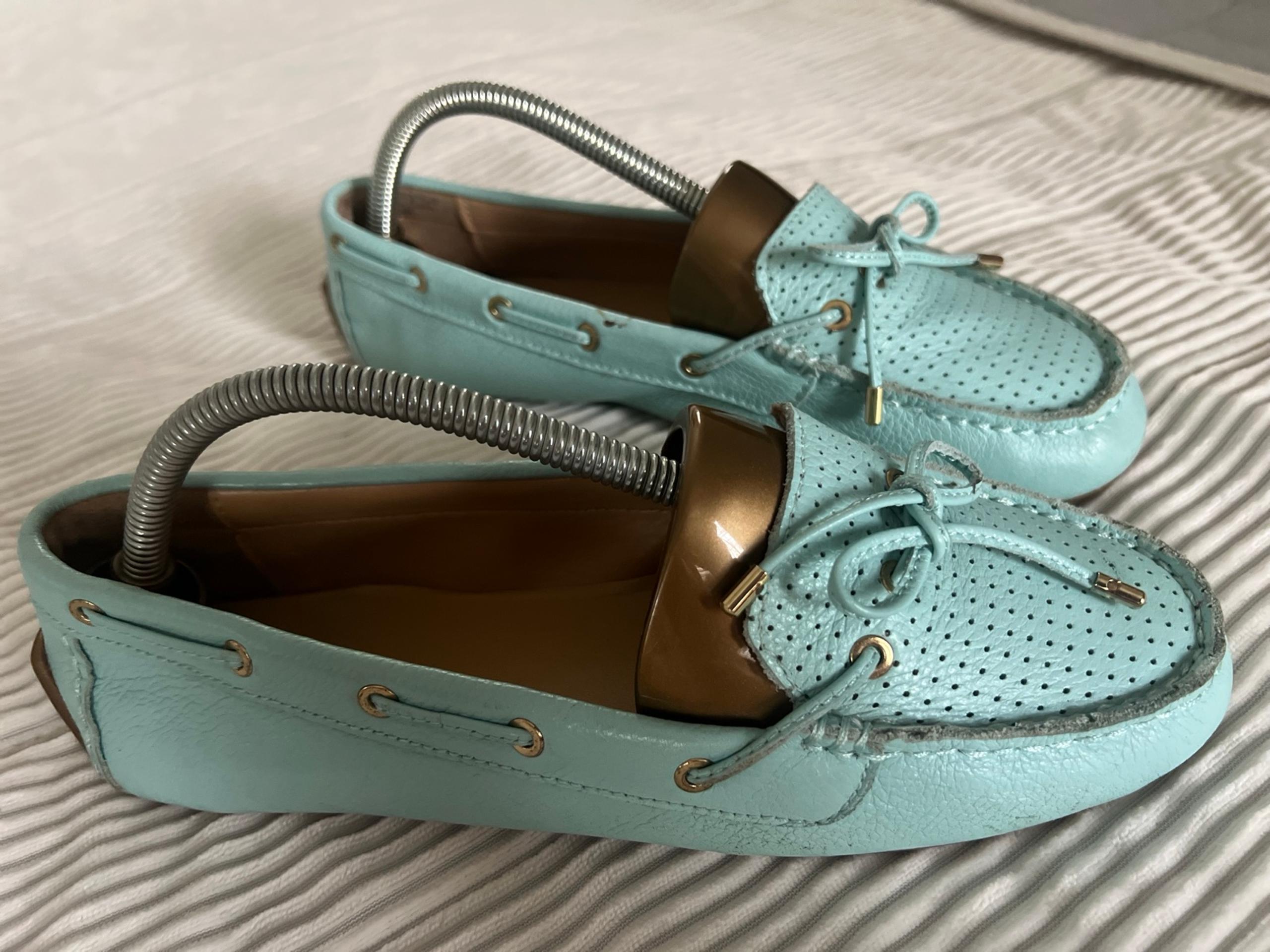 Talbots Easton Aqua Perforated Flats, Loafers Boat Shoes Women’s 7.5 Leather