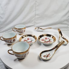 Vintage Chinese Porcelain Gold Trim 8 Piece Set