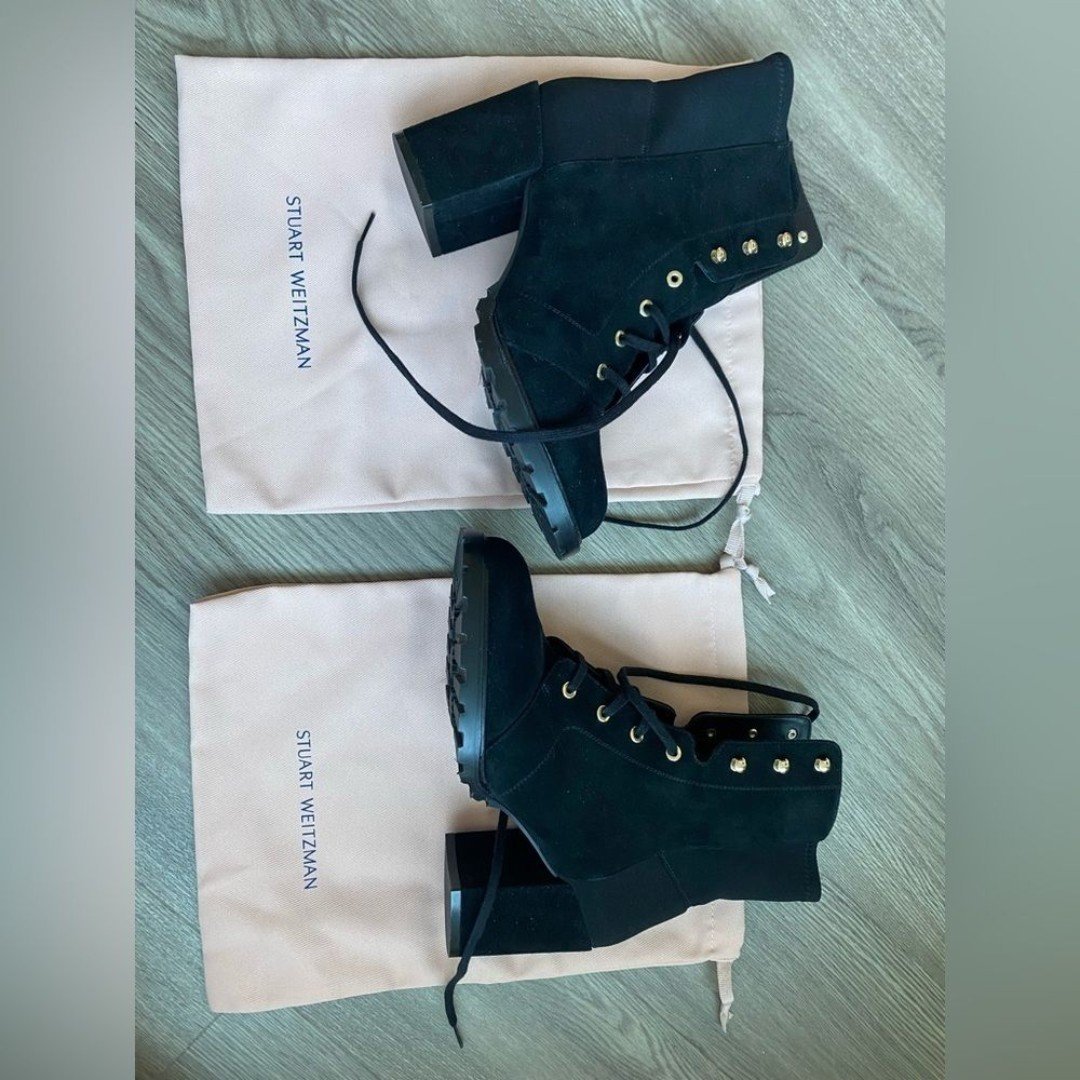 Authentic Stuart Weitzman Savannah Bootie Suede, 40