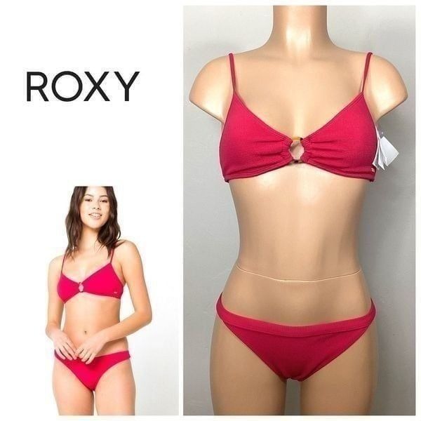 New. ROXY cerise textured bikini set. M- top/L-bottom. Retails 119
