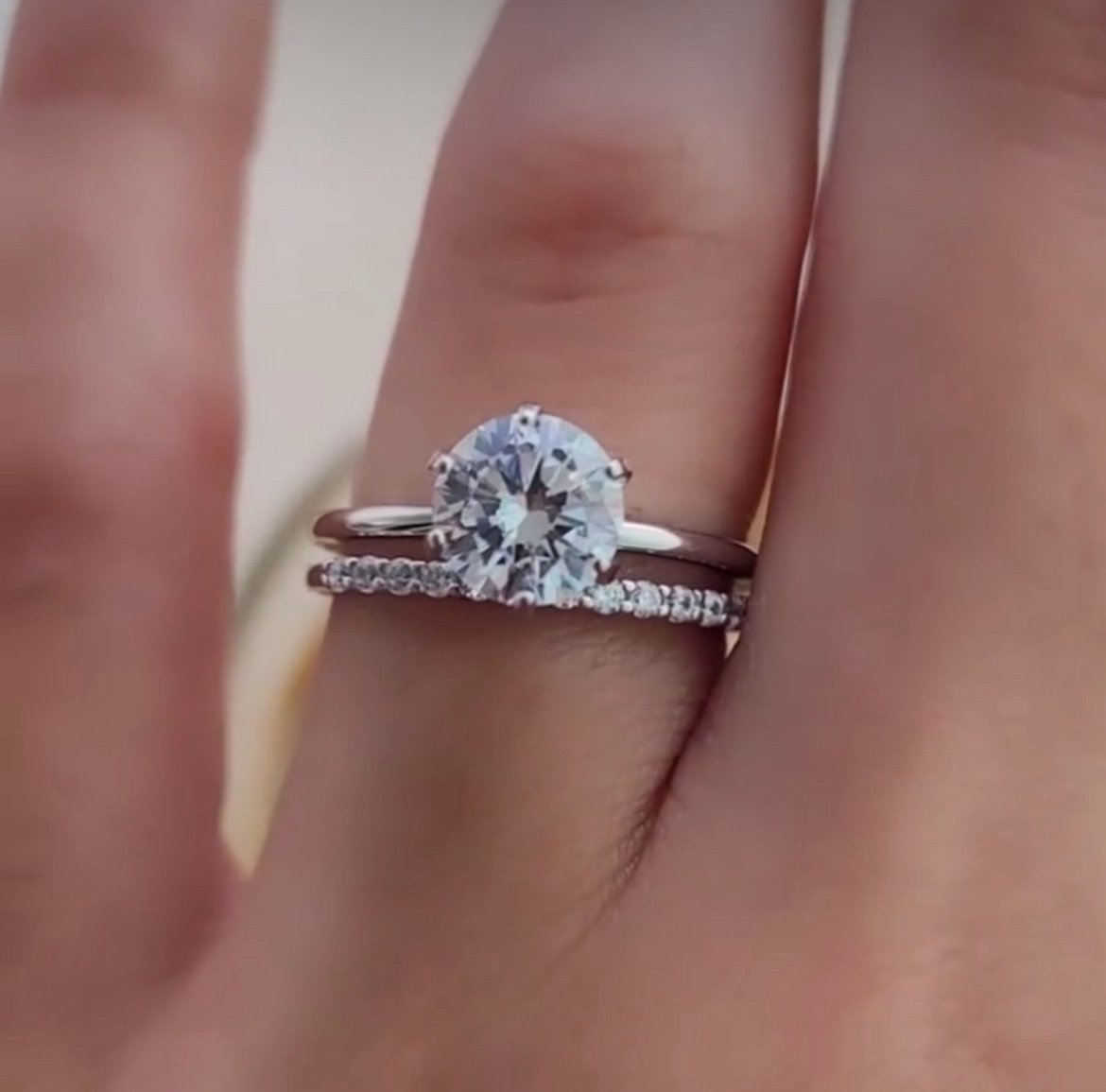 The Clara engagement ring and wedding band set size 6,7,8,9