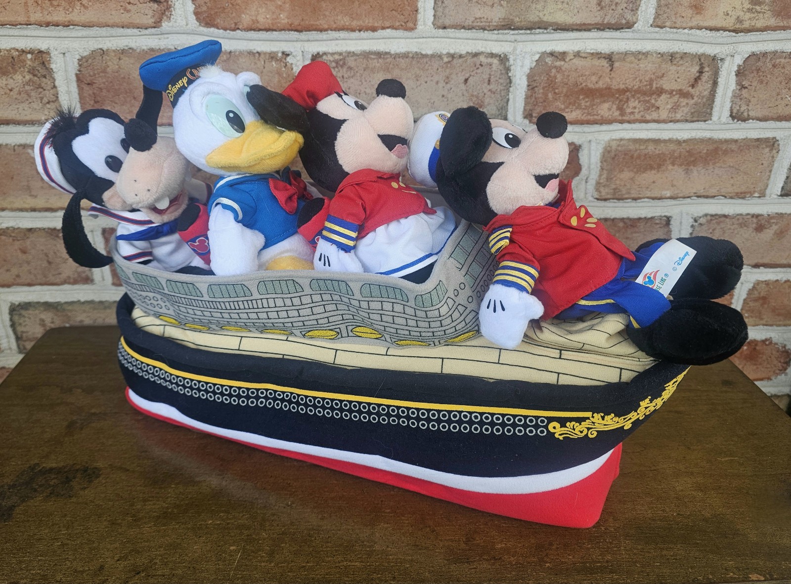 DISNEY CRUISELINE PLUSH