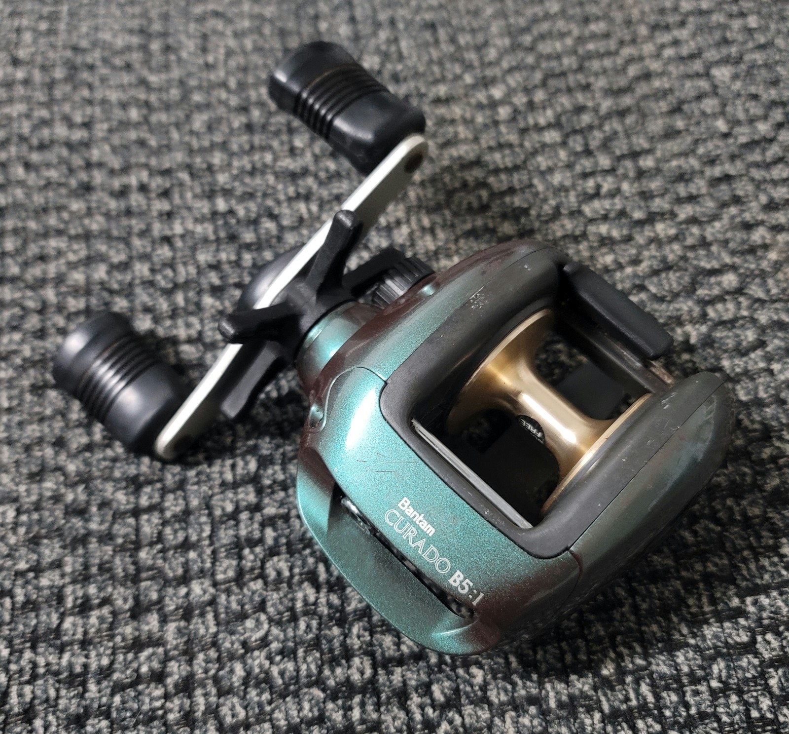 Shimano Curado Bantam CU 200 B5:1 Super Stopper Baitcasting
