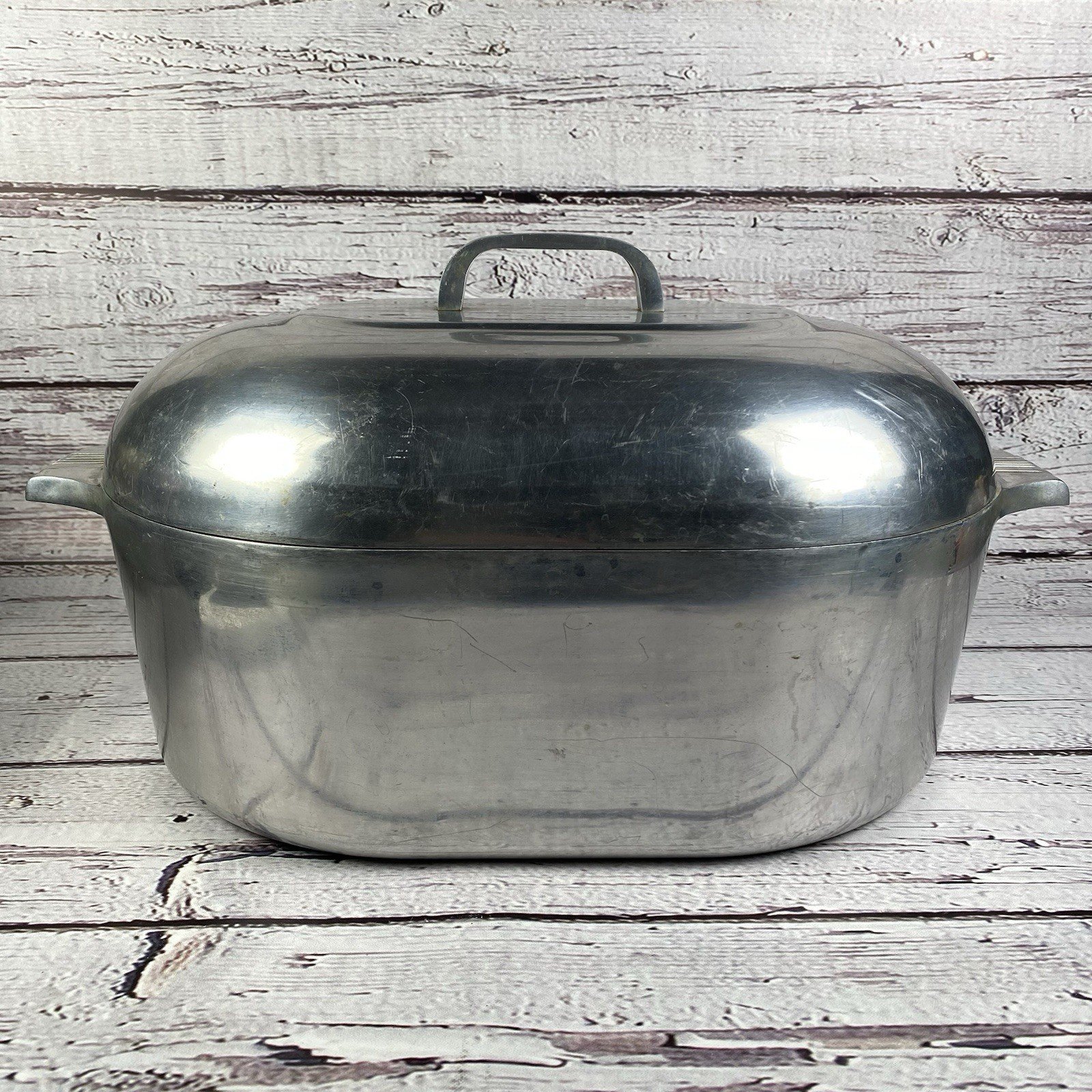 Magnalite 4267-P Wagner Ware Sidney 13 Qt Oval Roaster Pan w/ Lid Trivet & Rack