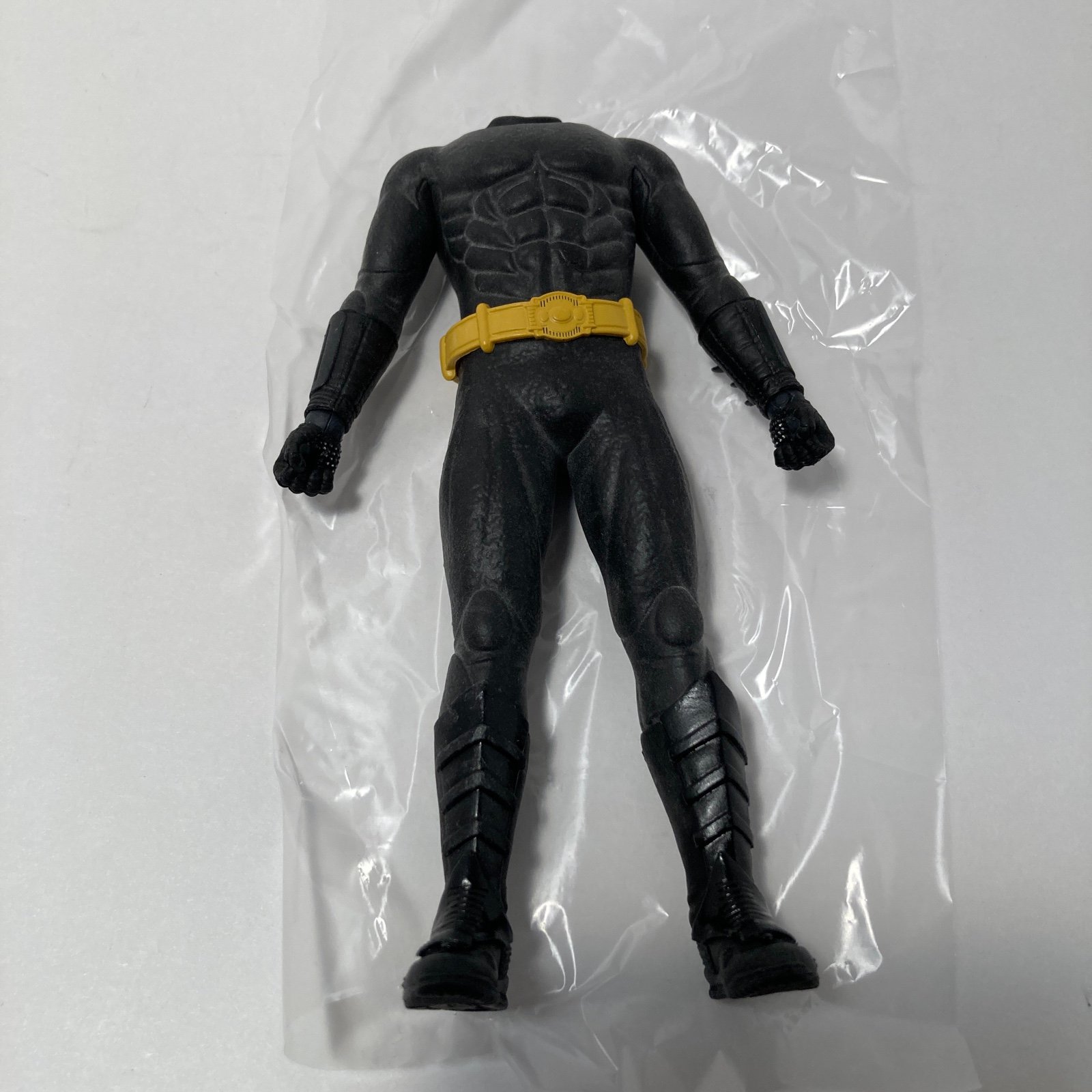 MEZCO ONE:12 COLLECTIVE BATMAN (1989) BODY WITH TWO (2) FISTED HANDS ONLY