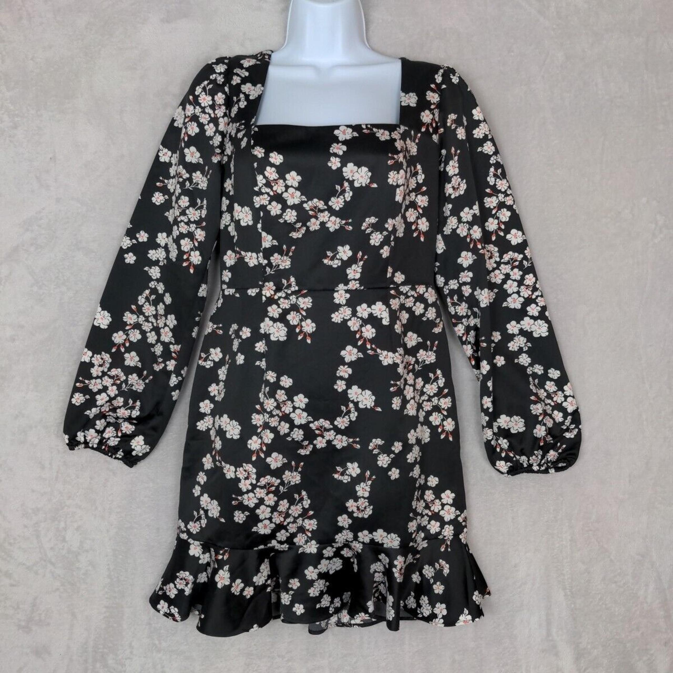NWT Forever 21 Womens Dress Size Medium ~ Black Floral Ruffle Hem Knee Length