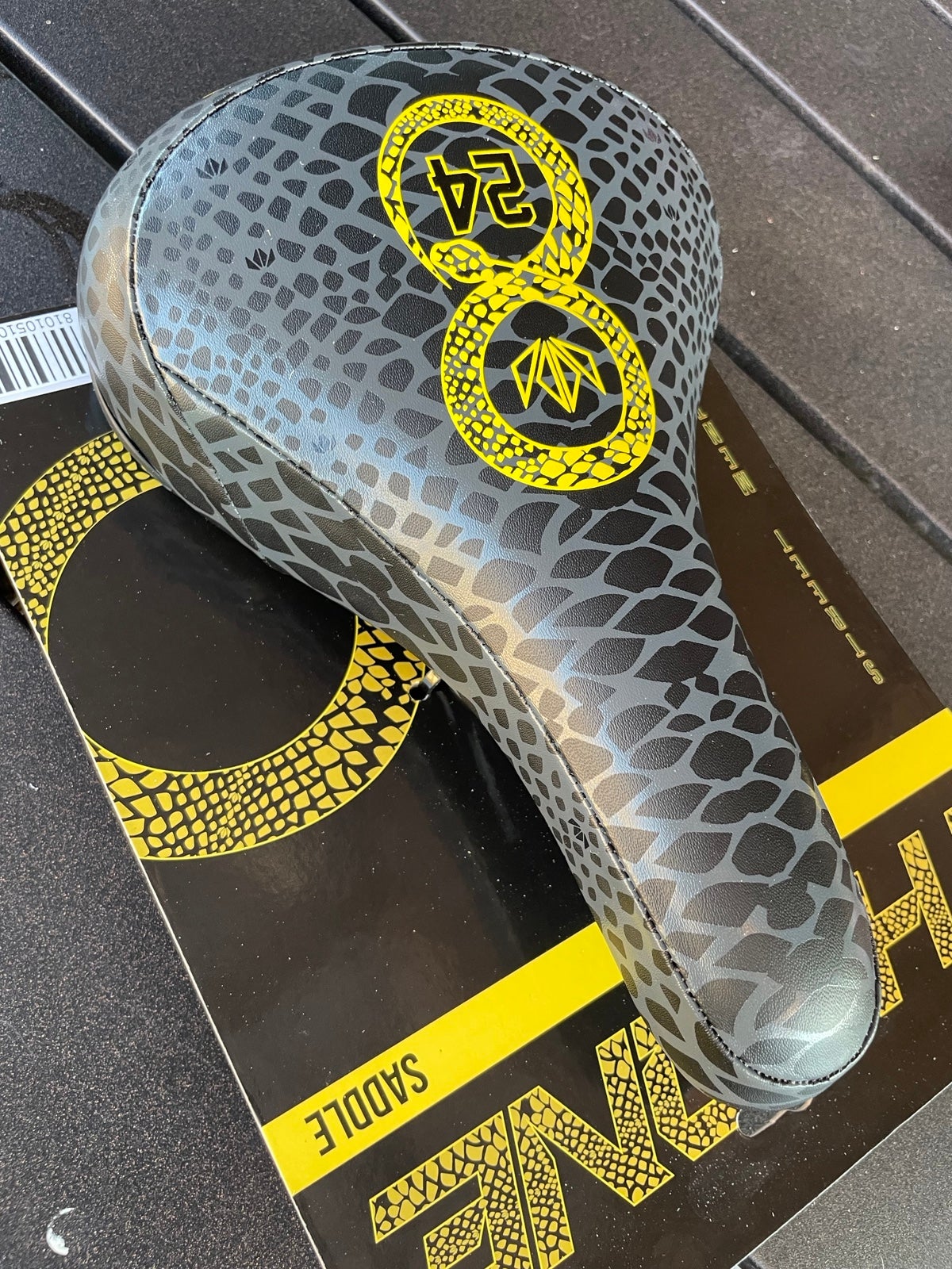 Saddle Throne Mamba
