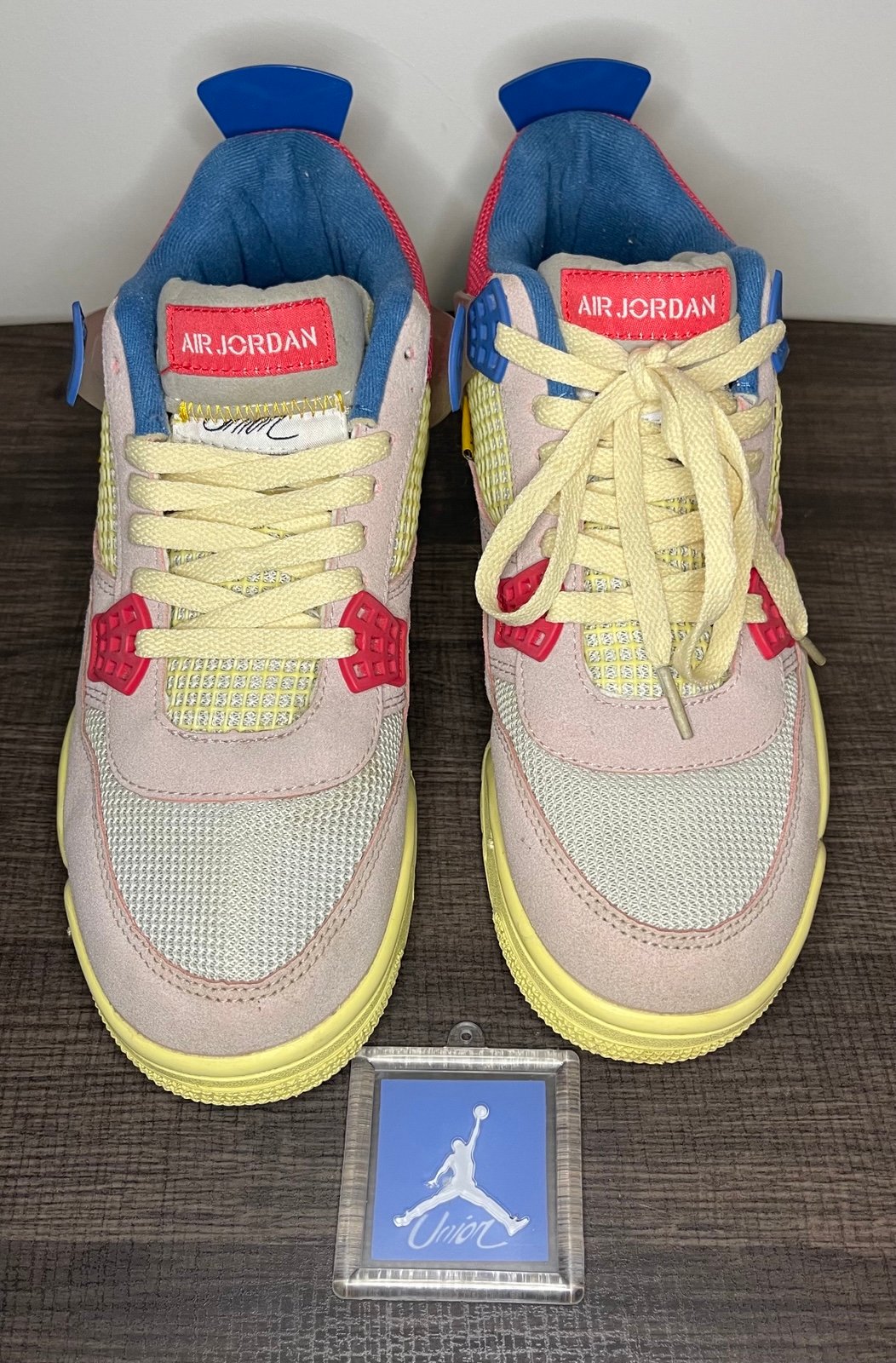 Nike Air Jordan 4 Retro x Union LA Guava Ice DC9533-800 Sneaker US 9.5