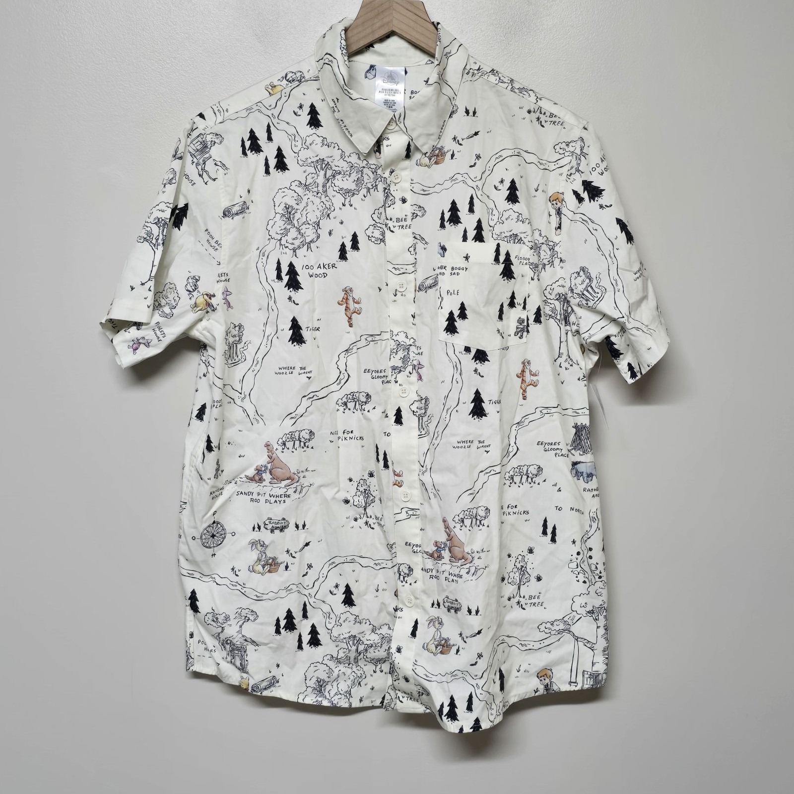 2025 Disney Winnie the Pooh 100 Acre Woods Woven Camp Shirt Size L NWT