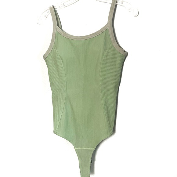 Lululemon Creamy Mint Ribbed Yoga Bodysuit - 8
