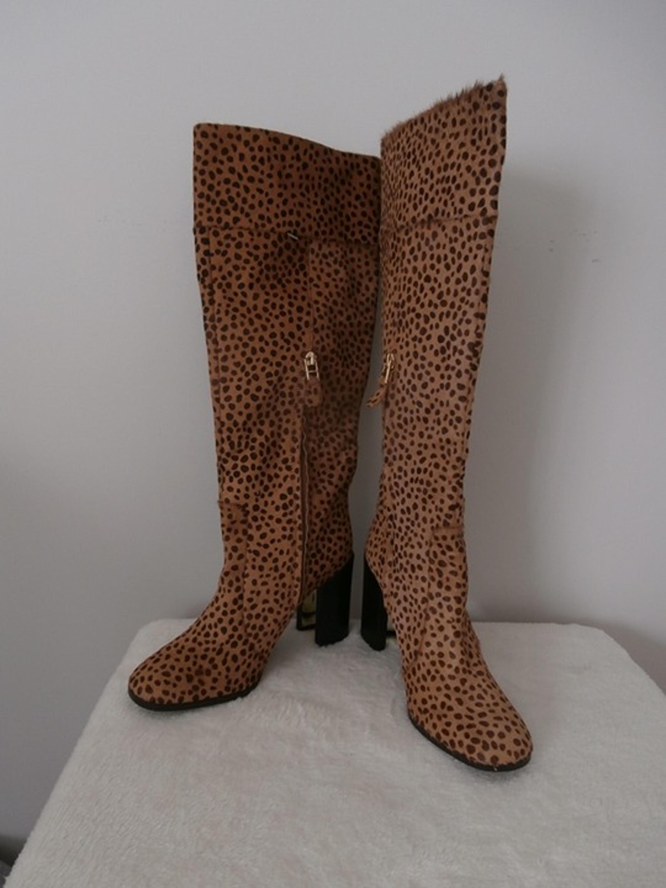 Diane Von Furstenberg Cheetah Leopard Boots Brand New Size 7.5