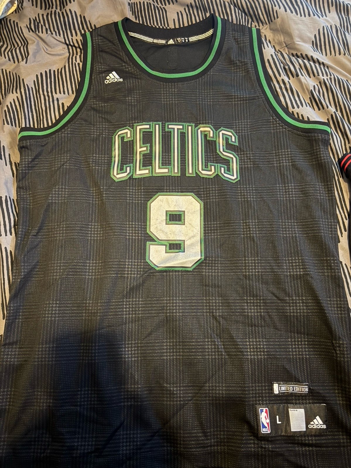 Boston Celtics limited edition Rondo jersey