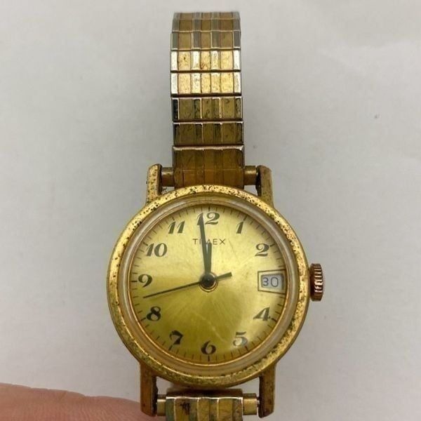 Timex Men's Silver & Gold Tone Stretch Bracelet Stainless Steel Round Wristwatch
