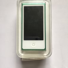 iPod Nano 7th gen 16gb green
