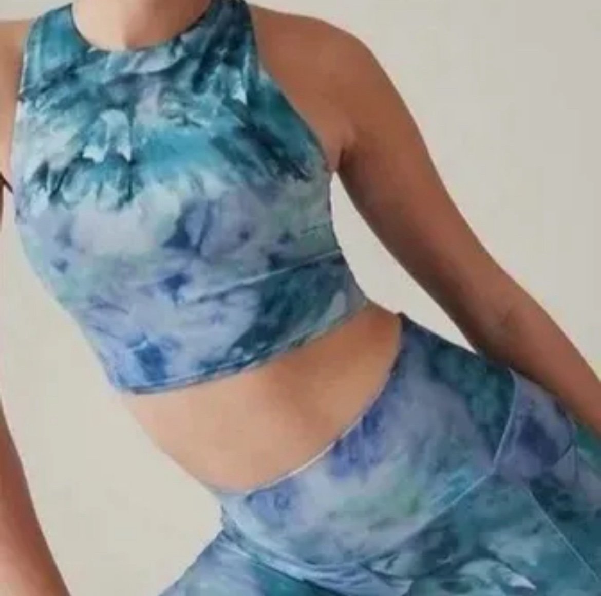 ATHLETA Conscious Crop Printed A-C NWT