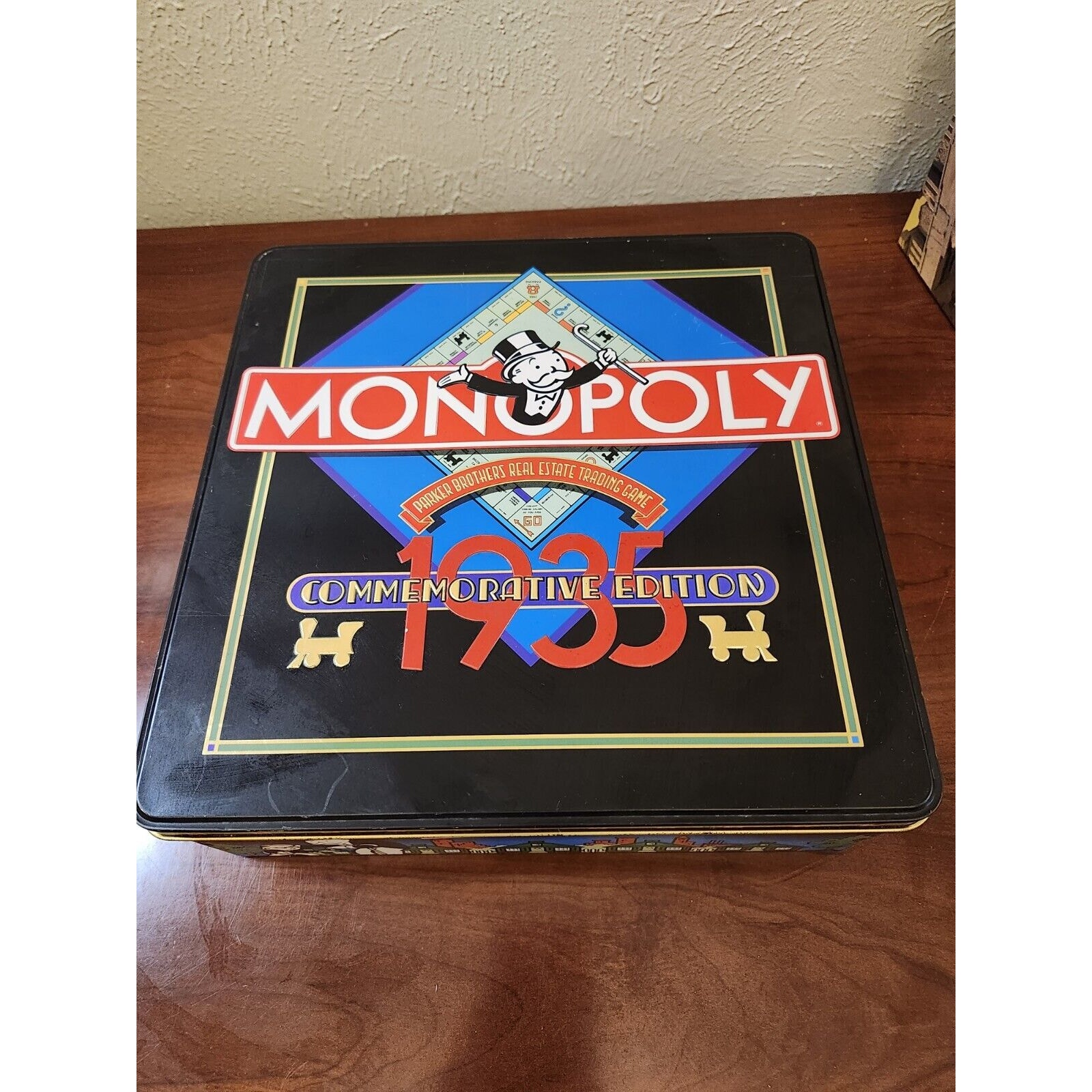 1985 Parker Brothers 1935 Commemorative Monopoly Edition Board Game in Tin Box
