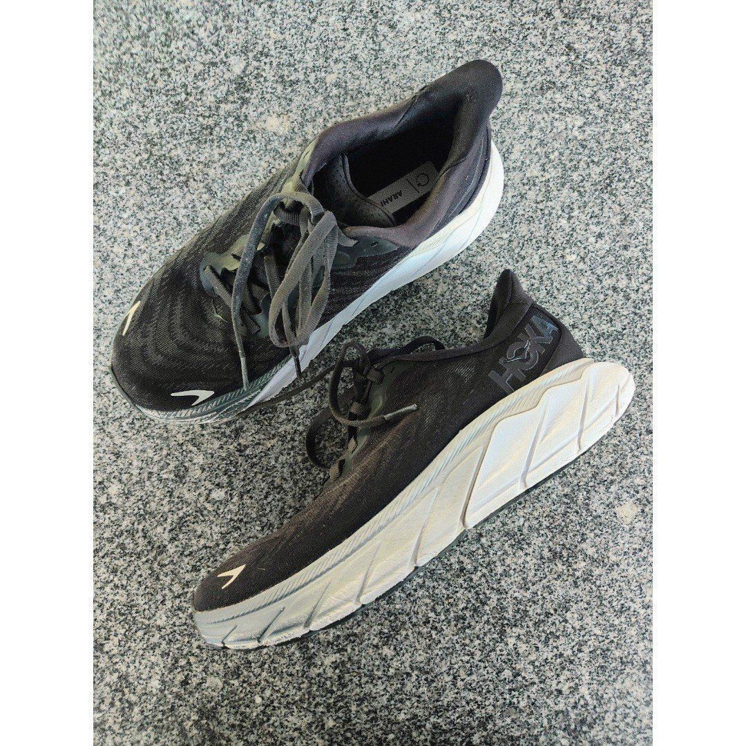 Hoka One Arahi 6