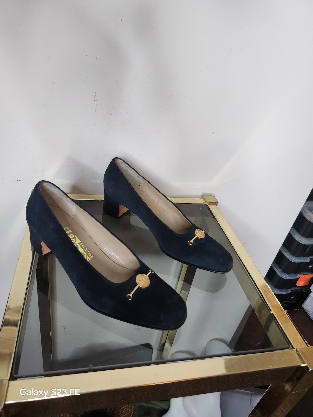 Salvatore Ferragamo ブラック フラットシューズ　6B Salvatore Ferragamo ブラック フラットシューズ 6 1/2 - メルカリ