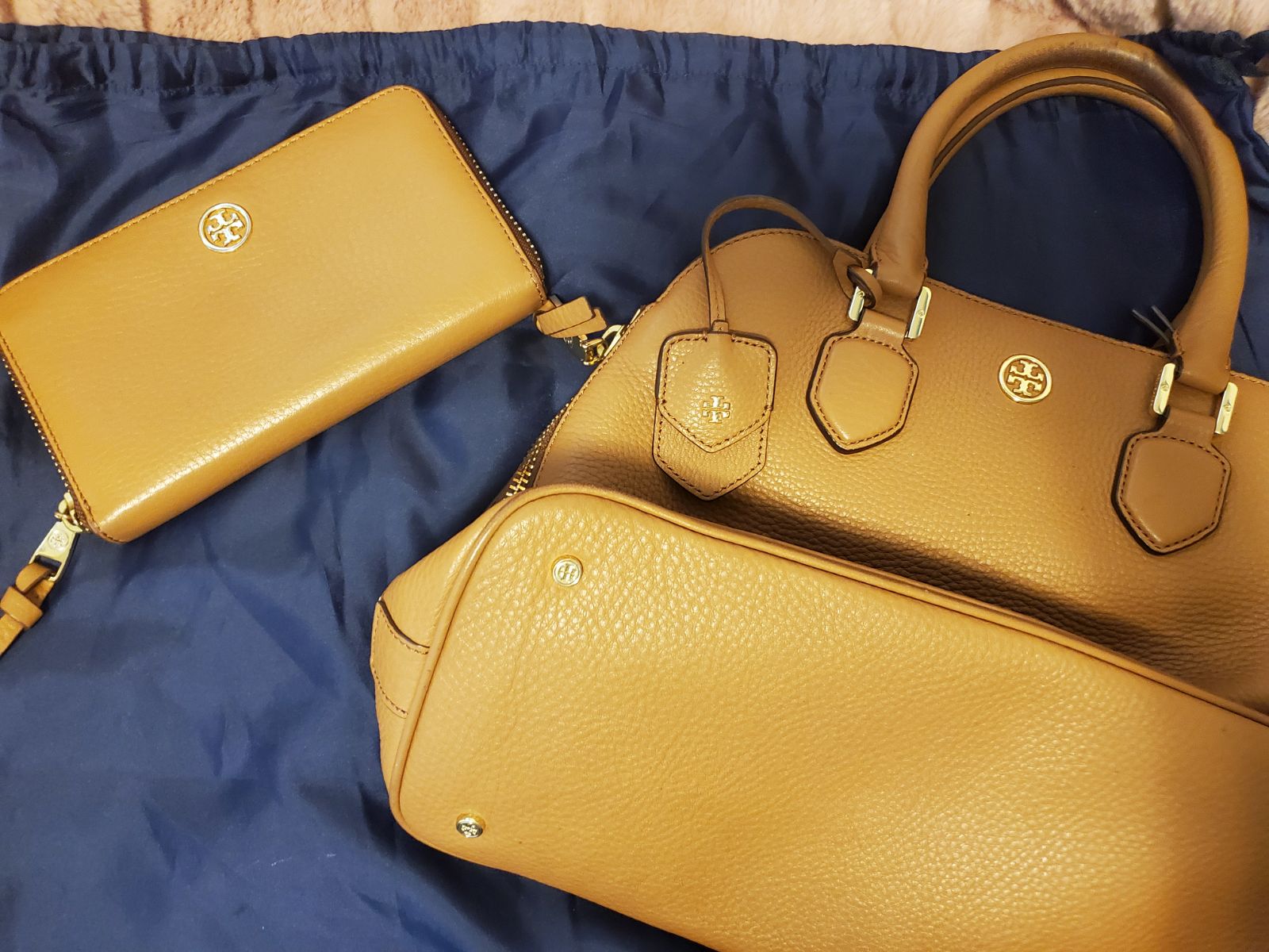 Tory Burch purse and wallet