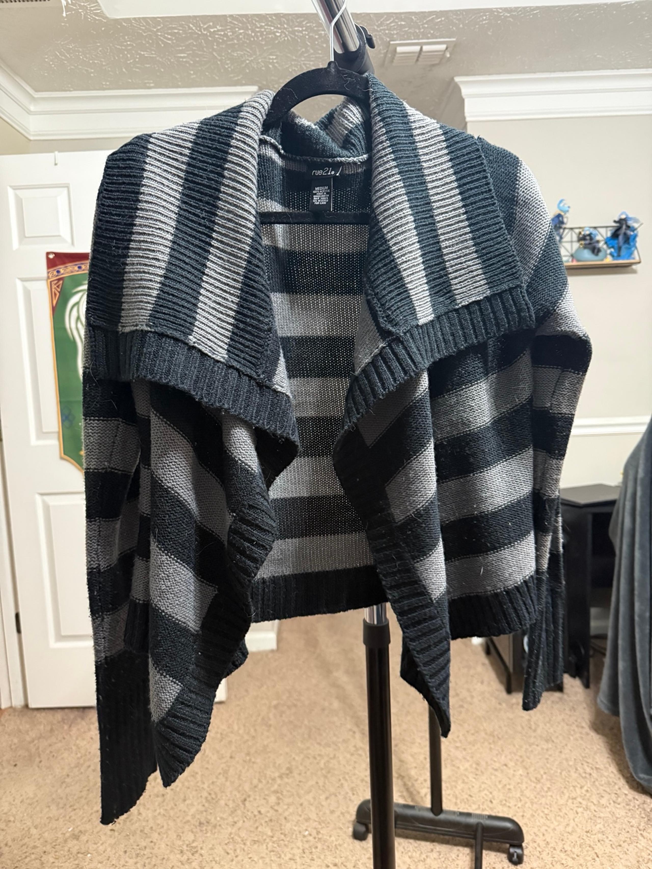 Medium Gray & Black Striped Sweater Cardigan
