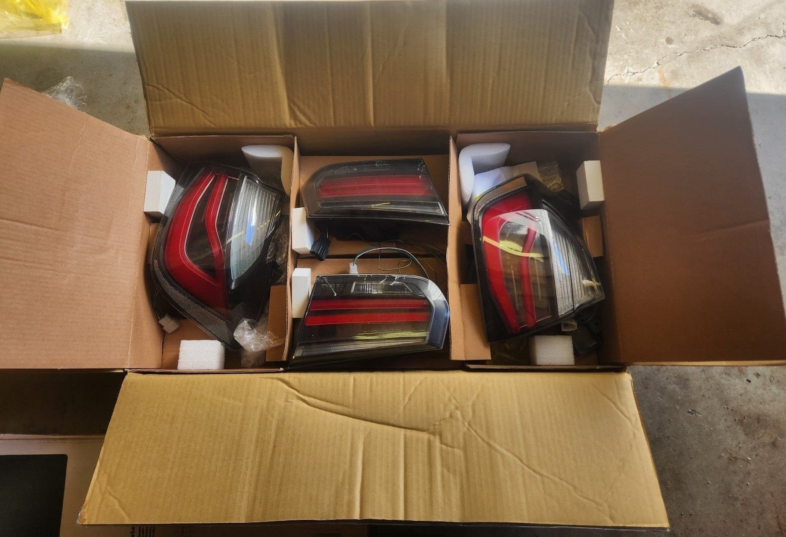 Bmw f30 tail lights+extra