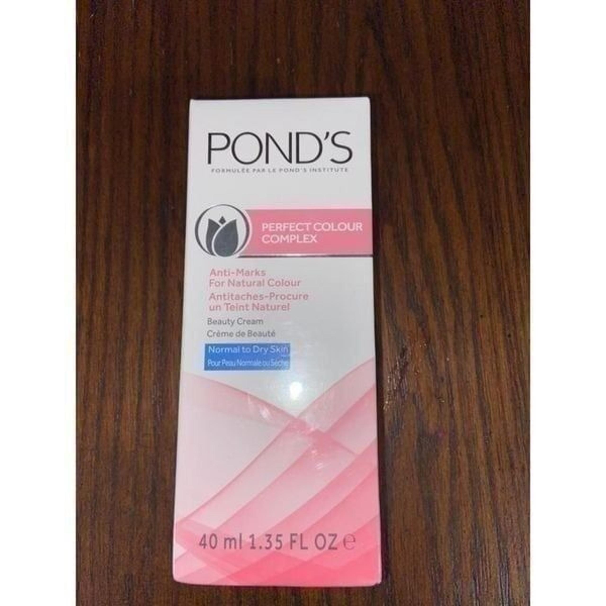 Nwt Perfect Colour Complex cream