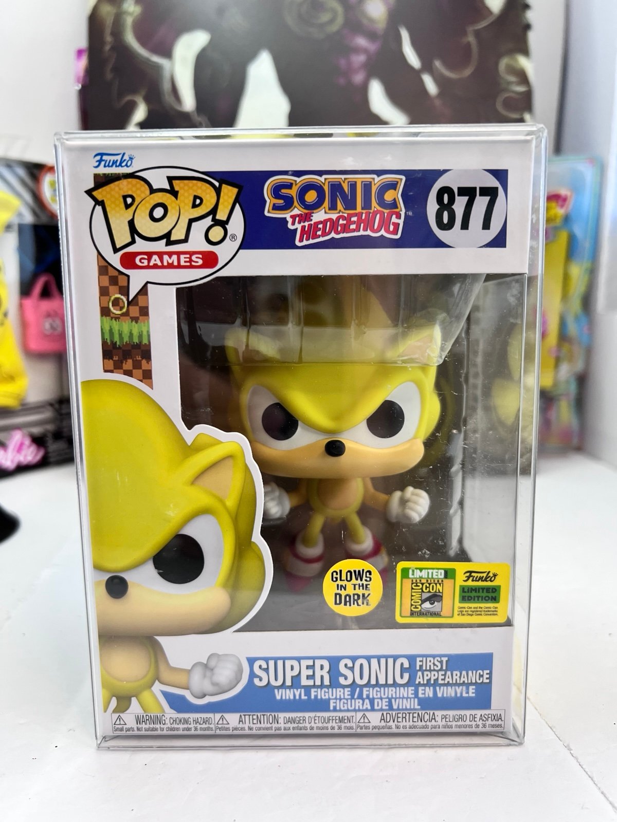 Funko Pop Super Sonic Hedgehog First Appearance Glow SDCC Official Sticker 877