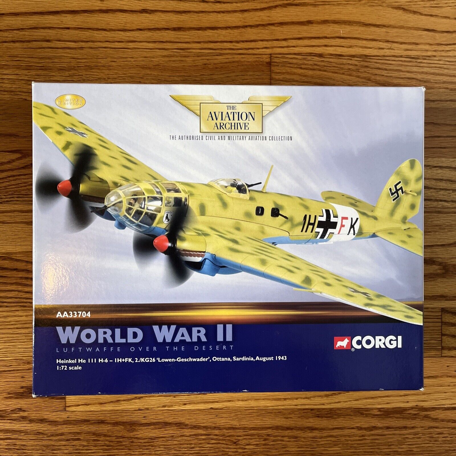 CORGI AA33704 1/72 HEINKEL HE 111H-6, LUFTWAFFE II./KG 26, OTTANA, SARDINIA 1943