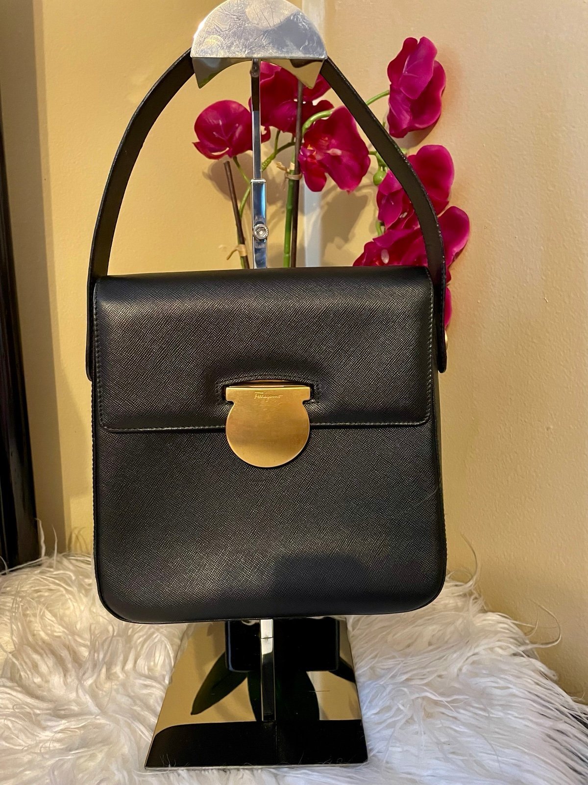 Salvatore Ferragamo leather bag