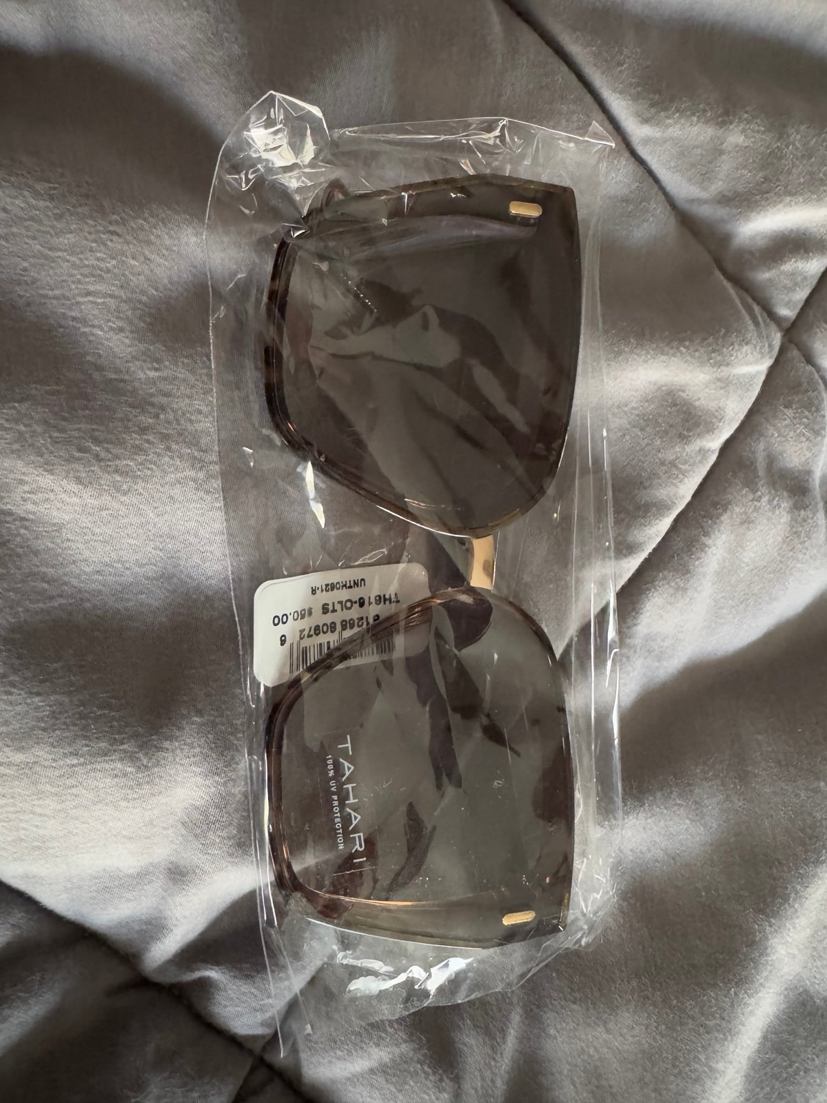 Tahari Sunglasses New