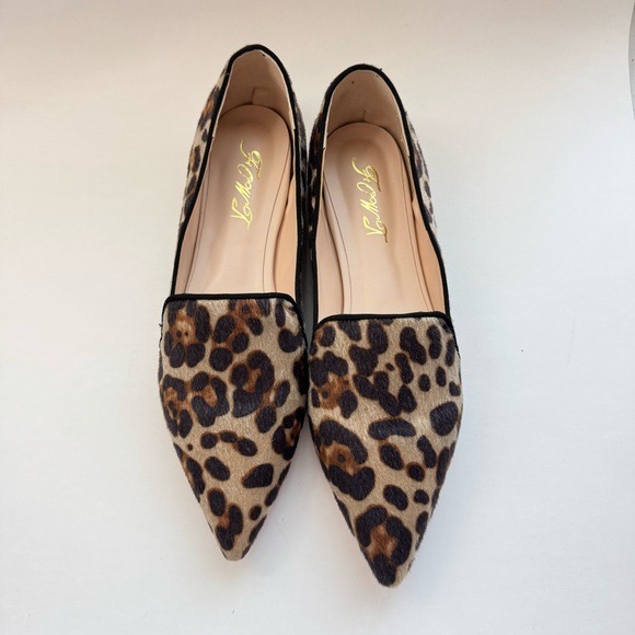 Womens Size 9.5 FOWT Suede Pointed Toe Slip-On Loafers Leopard Print