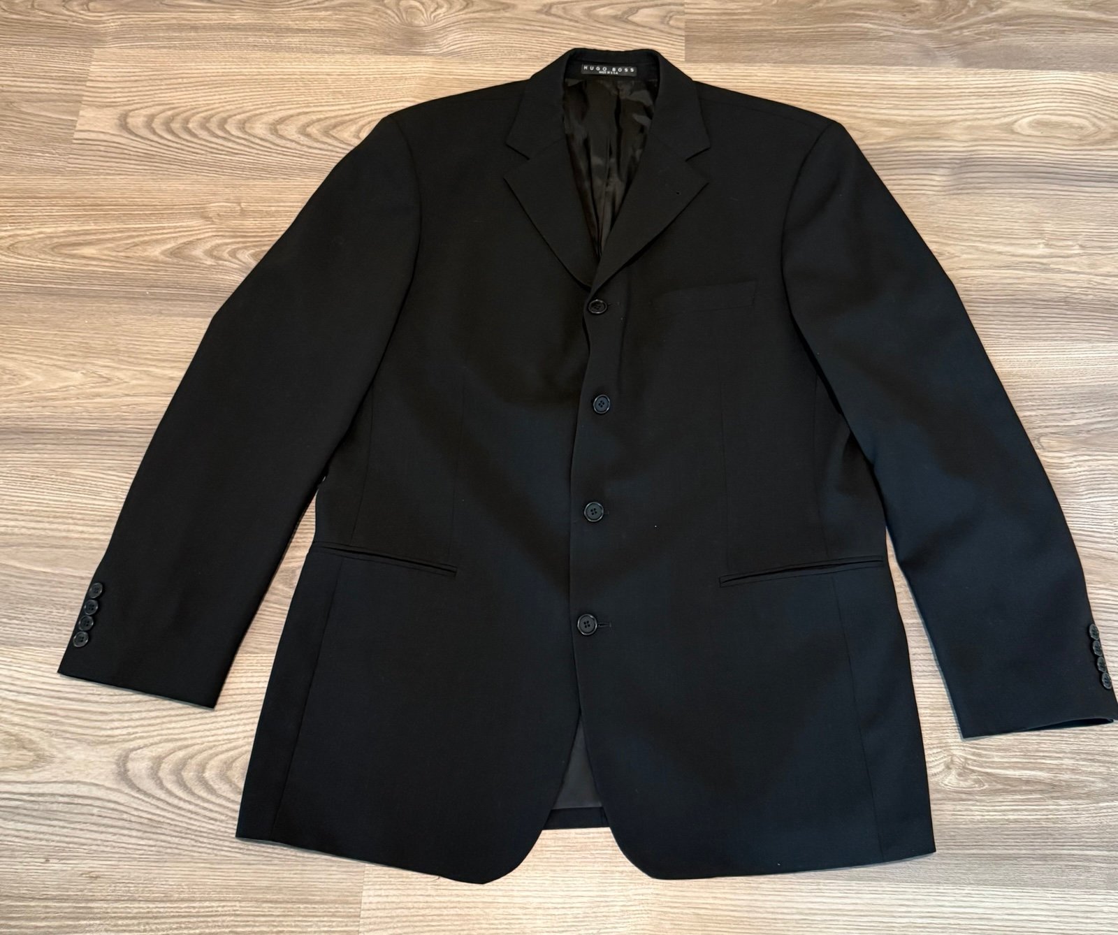 Hugo Boss Black 100% Virgin Wool Sport Coat Blazer Mens size 42R