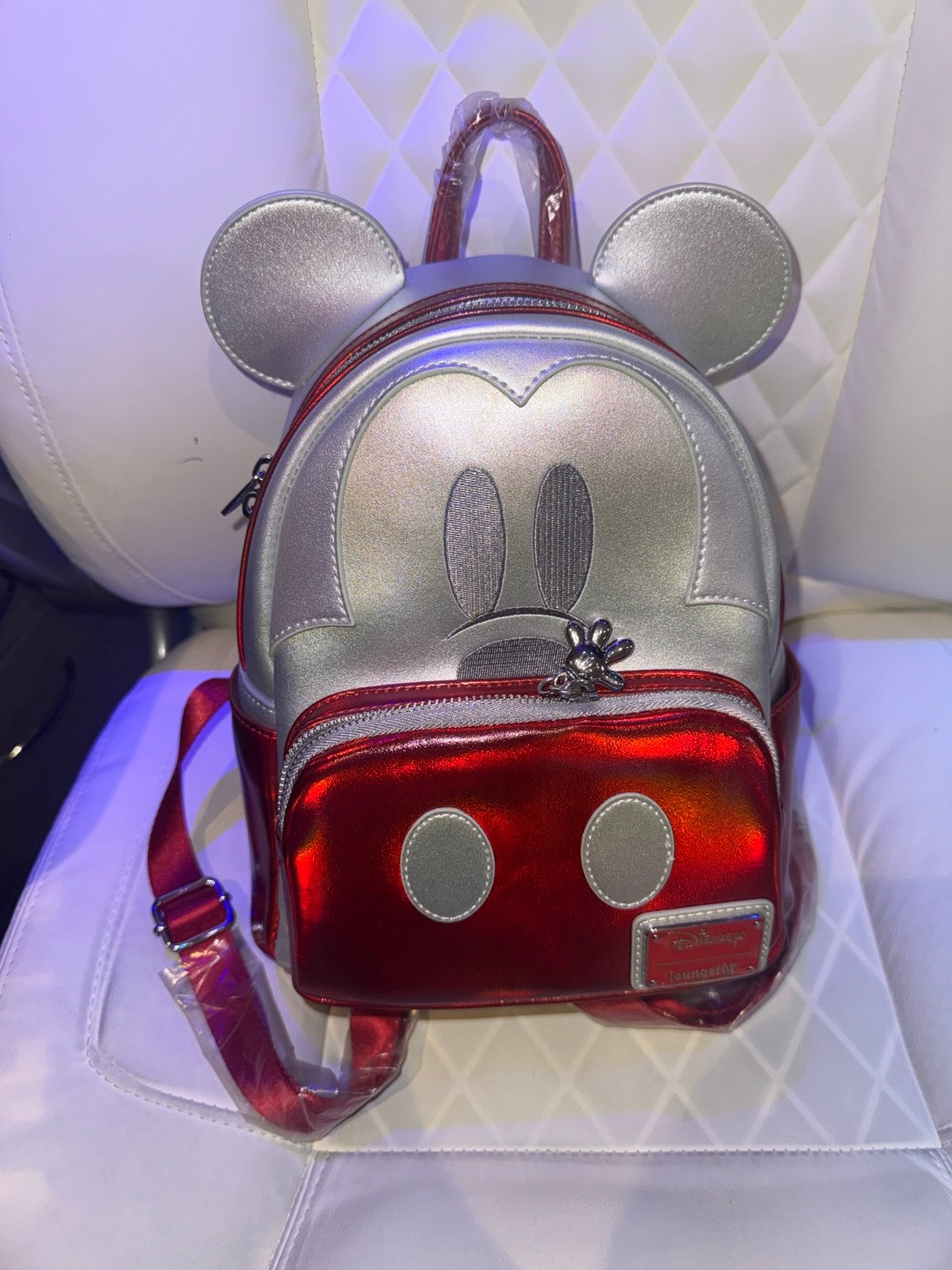 Mickey 100th loungeflyo