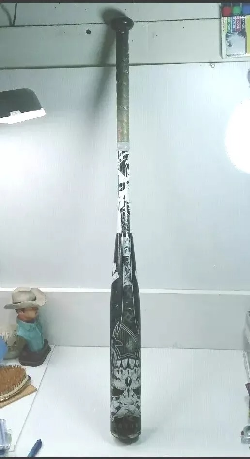 DeMarini Voodoo Baseball Bat 31 18oz SC4 TR3 Composite /No Cracks