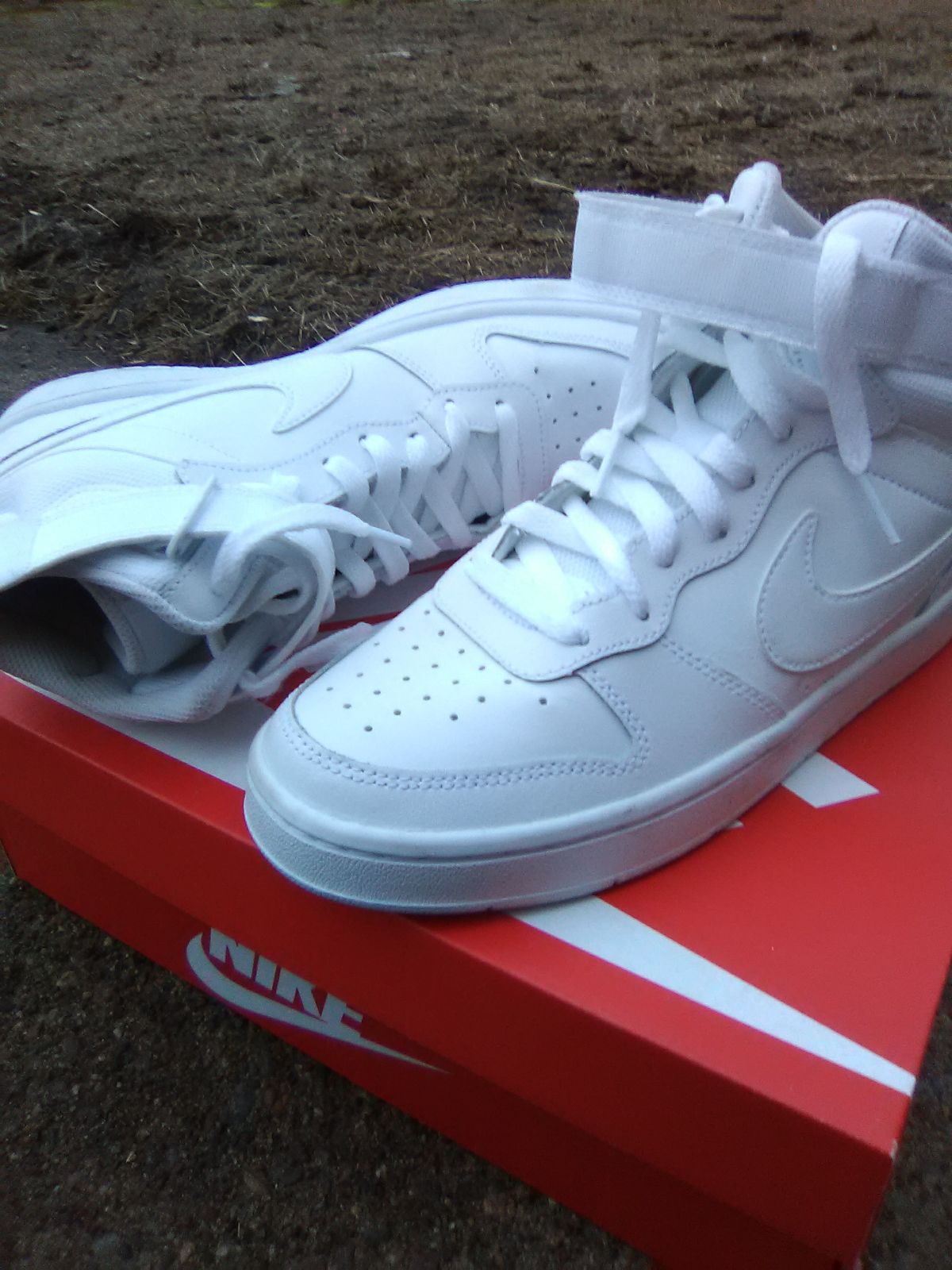White Nike shoes