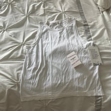 Lululemon train to be tank