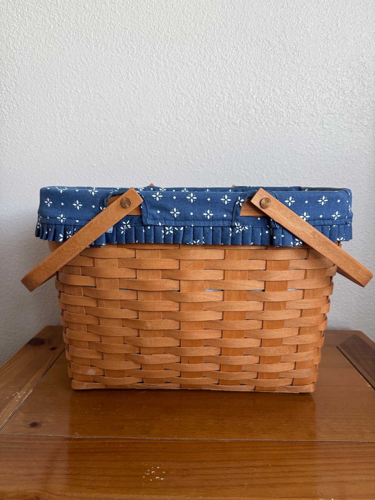 LONGABERGER Classic Handwoven Magazine Basket w/ Classic Blue Liner And Handles
