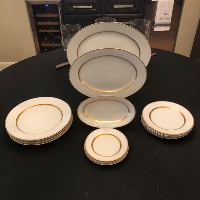 Empire by Hutschenreuther - 14 Pieces of Turvel Shape Gold & Ivory Vintage China