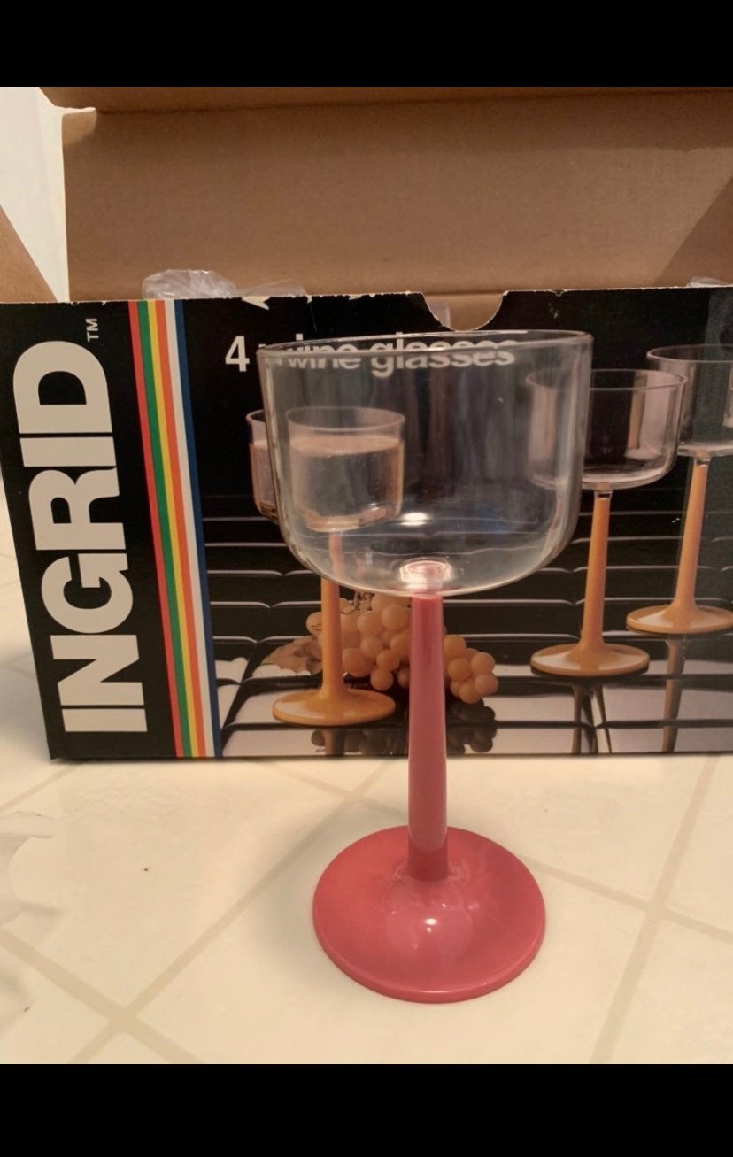 Vintage Ingrid Wine Glasses - Set of 4