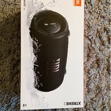 JBL bluetooth speaker
