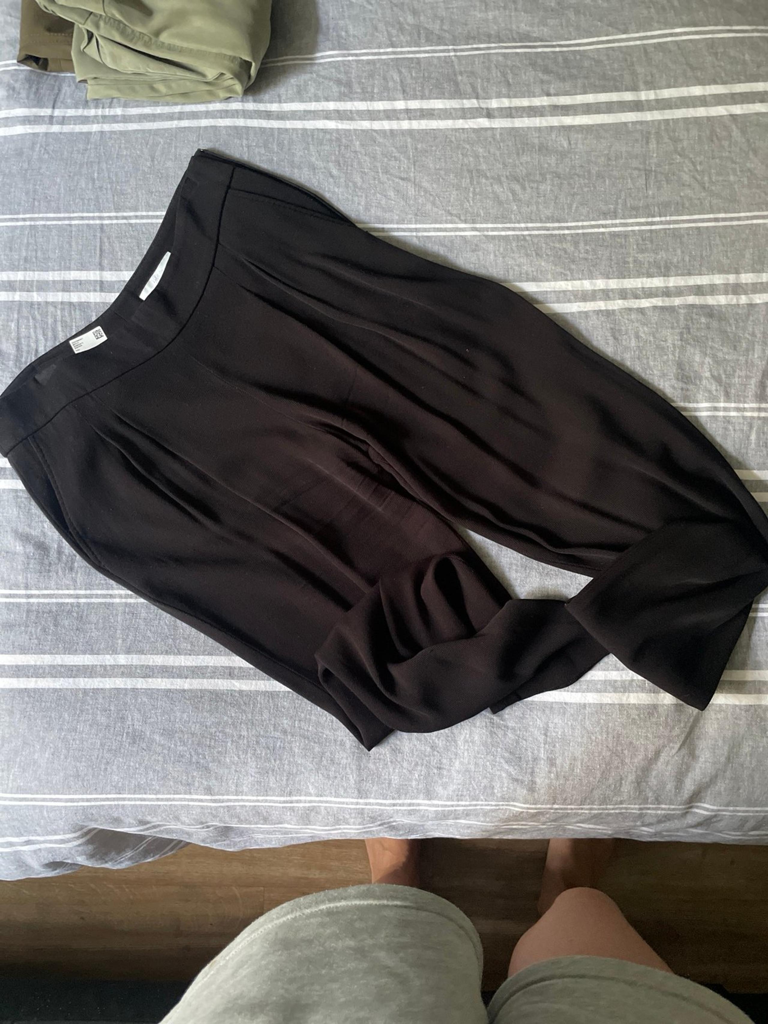 Hugo Boss Pants with pockets