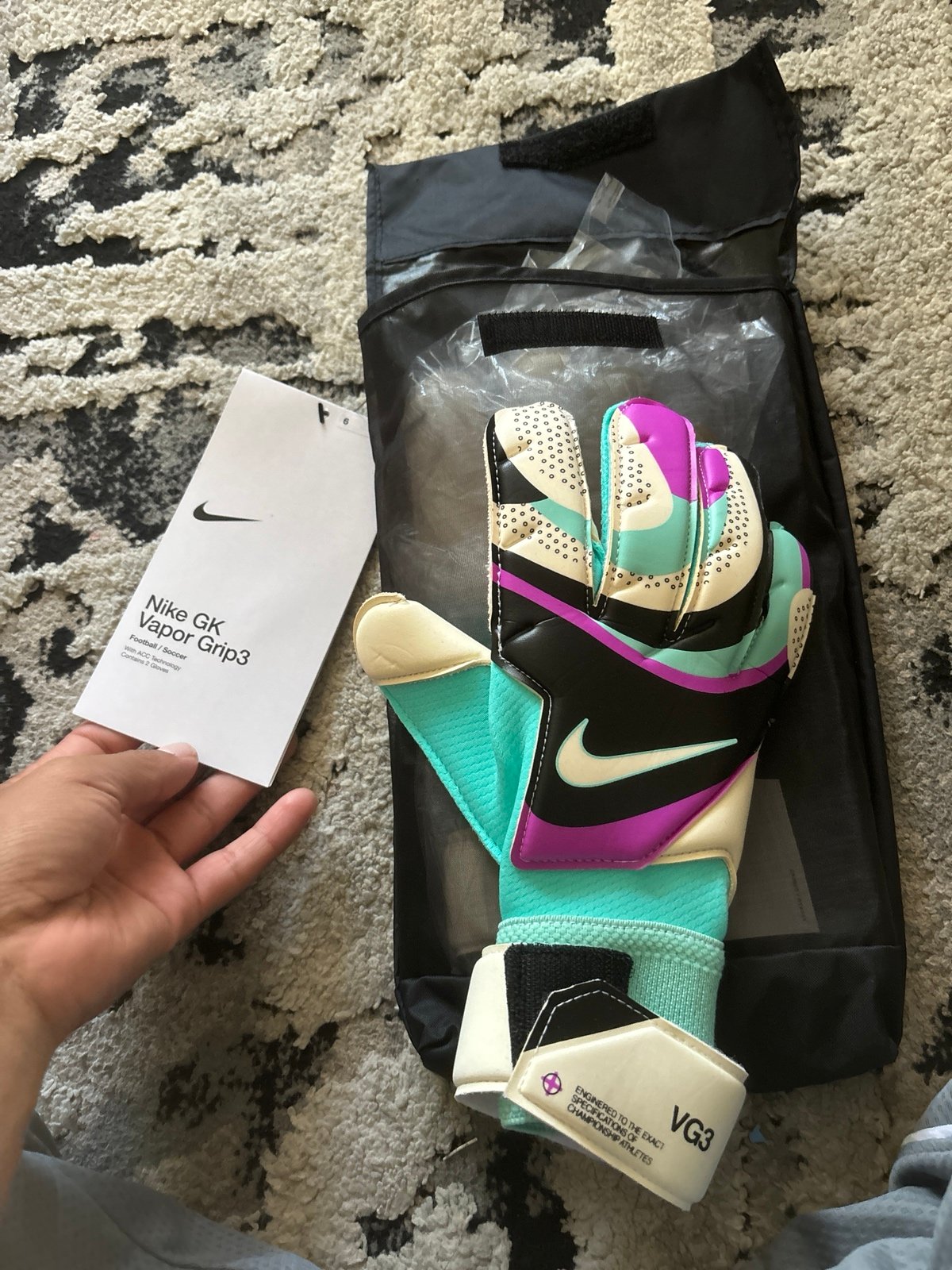 Nike GK Vapor Grip 3 Goalkeeper Gloves ACC