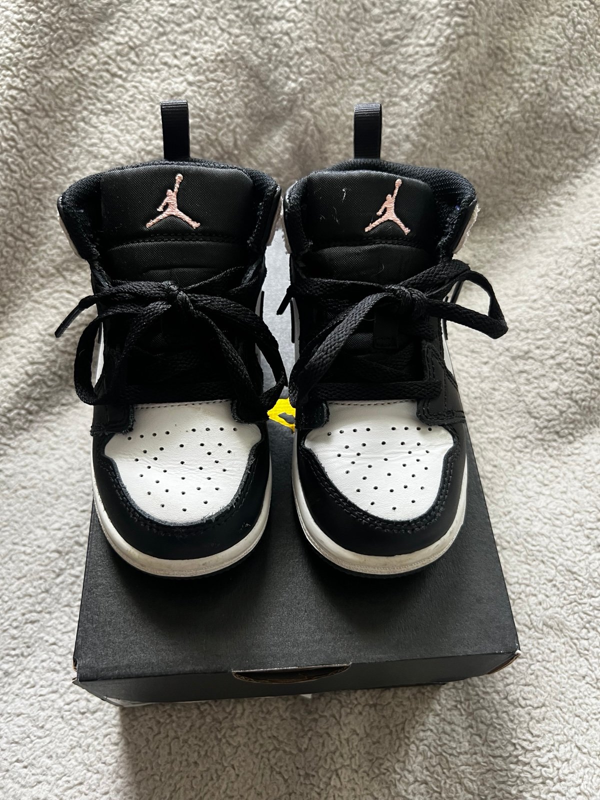 Jordan’s 1 mid SE