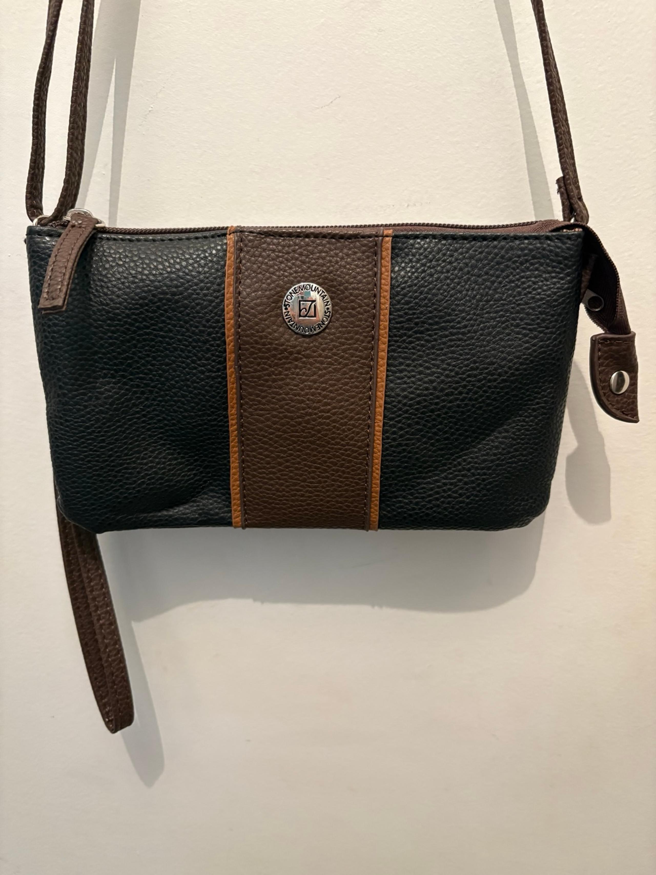 STONE MOUNTAIN Leather 2 Tone Clutch Purse, Crossbody, Removable Strap