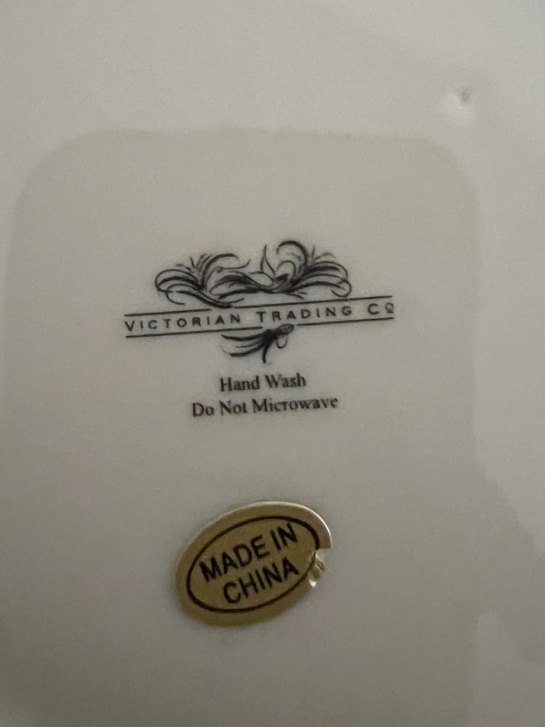 Collector’s China Tea Set - detail